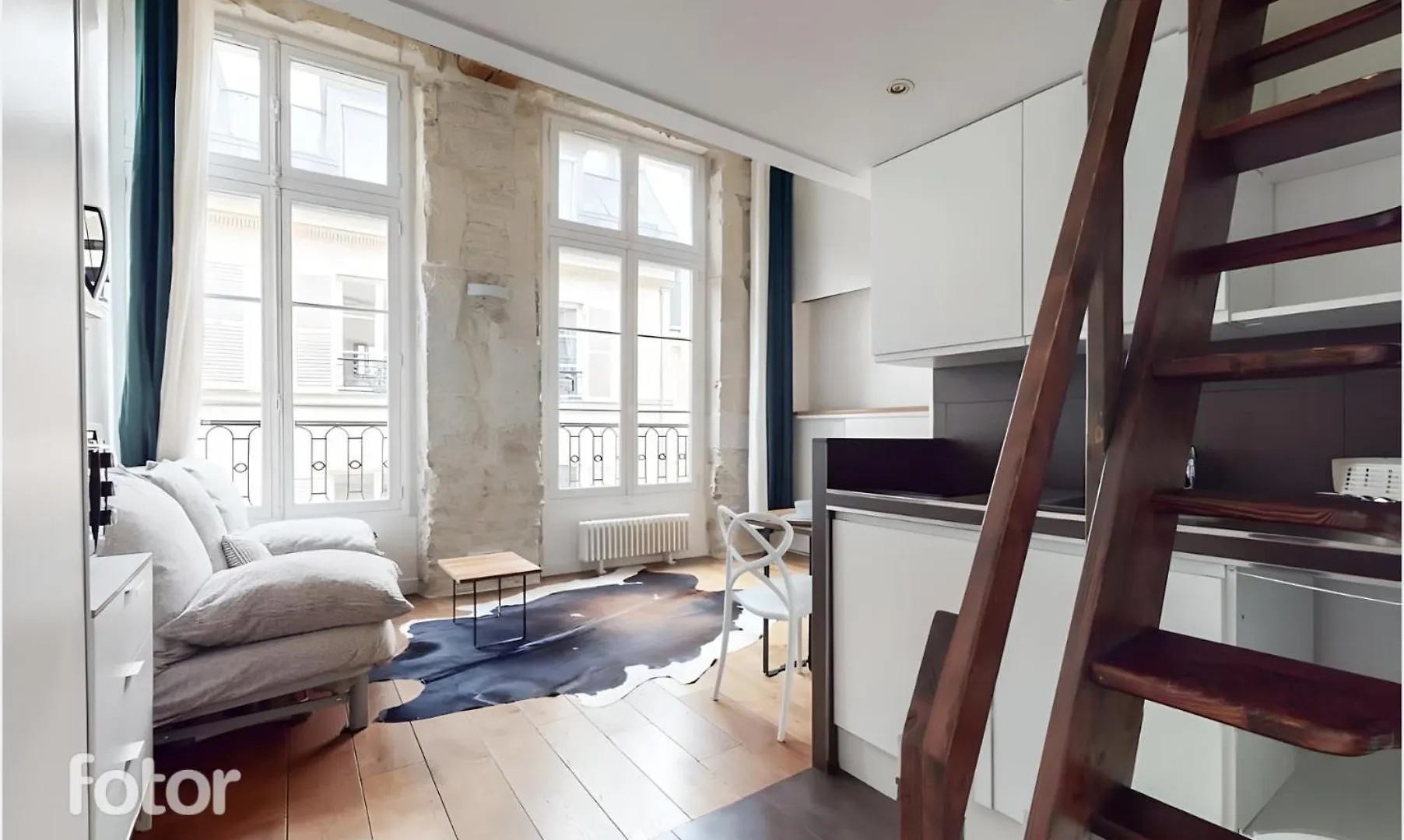 Appartement Chez Gustave: Clim Calm,Saint Paul Marais, 2Guests à Paris France